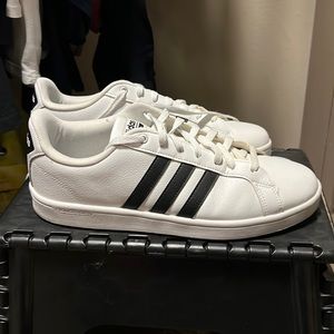 Adidas Neo Cloudfoam memory footbed US size 10